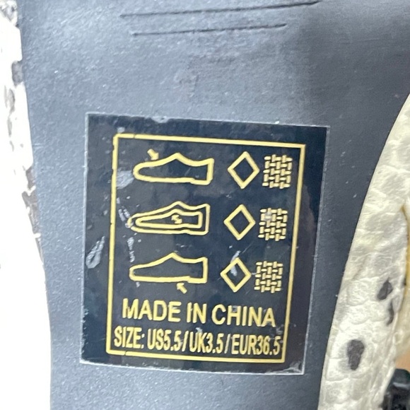 Qupid Round Toe Elastic Gore Chunky Platform Ankle Booties in Stone Snakeskin - Picture 12 of 12